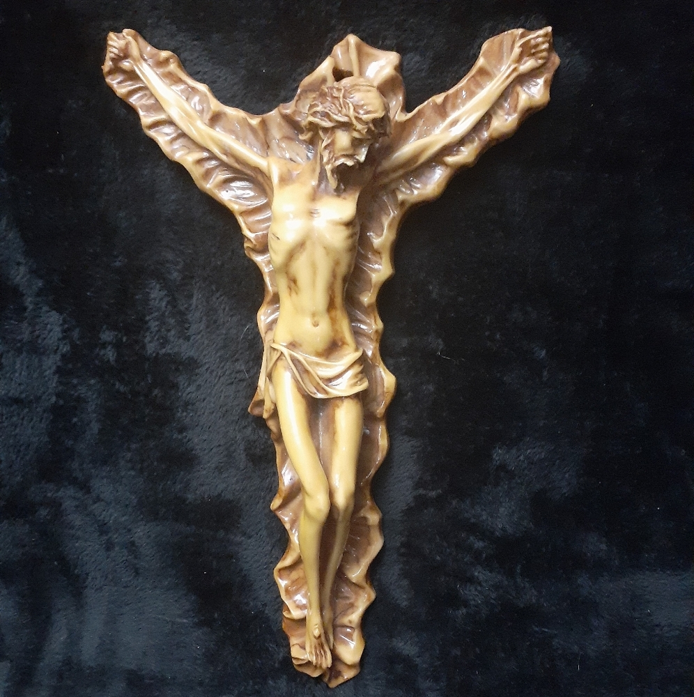 Vintage Composite Christ on the Cross Wall Hanging